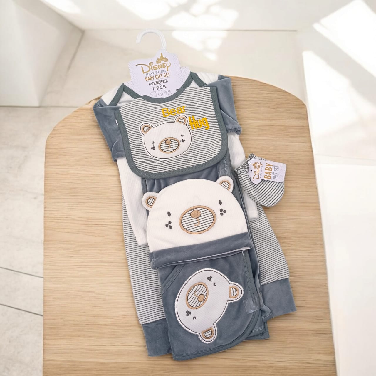 CNW304 Newborn Winter Velvet Starter Set 7 Pcs